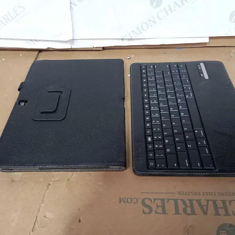 VENTURE CASE WITH BLUETOOTH KEYBOARD