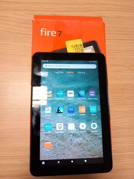 BOXED AMAZON FIRE 7 TABLET