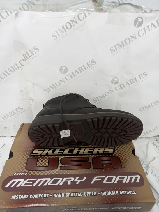 BOXED SKECHERS USA LEATHER BOOTS, CHOCOLATE - SIZE 9