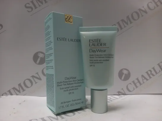 ESTÉE LAUDER DAYWEAR PLUS SHEER TINTED MOISTURIZER SPF15 50ML