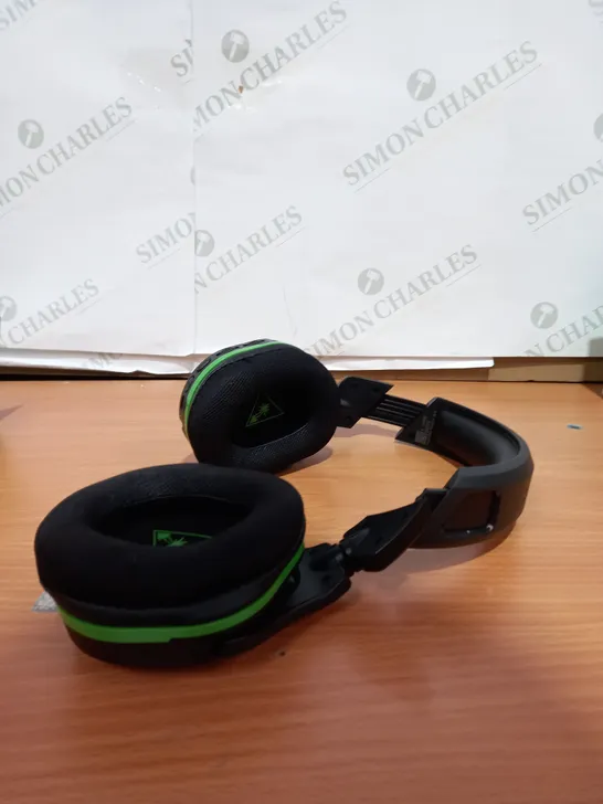 XBOX TURTLE BEACH WIRELESS HEADSET