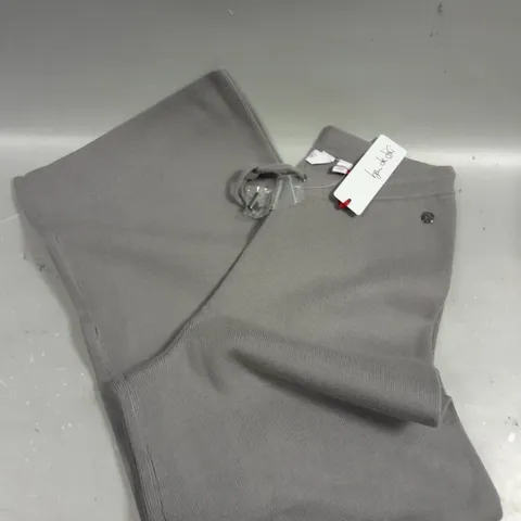 BEN DE LISI COMFORT TROUSERS IN GREY - XS