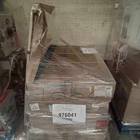 PALLET OF 4 TREADMILLS AND A BI-OFFICE NOTICE BOARD