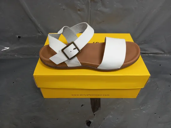 BOXED STRIVE WHITE LEATHER CARA SANDALS SIZE 7