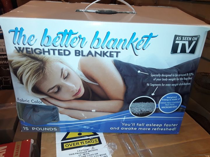 Lot 8346: THE BETTER BLANKET WEIGHTED BLANKET - Simon Charles Auctioneers