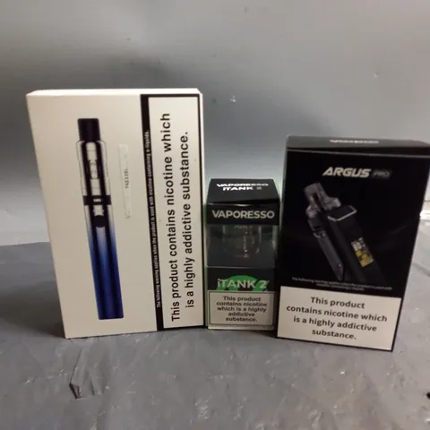 APPROXIMATELY 20 VAPES & E-CIGARETTES TO INCLUDE VOOPOO ARGUS PRO, VAPORESSO iTANK 2, INNOKIN ENDURA T18II, ETC