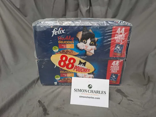 SEALED FELIX 88 POUCH MEAT SELECTION CATFOOD 