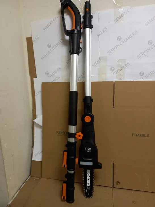 WORX WG349E 18V (20V MAX) CORDLESS POLE PRUNER/SAW - COLLECTION ONLY 