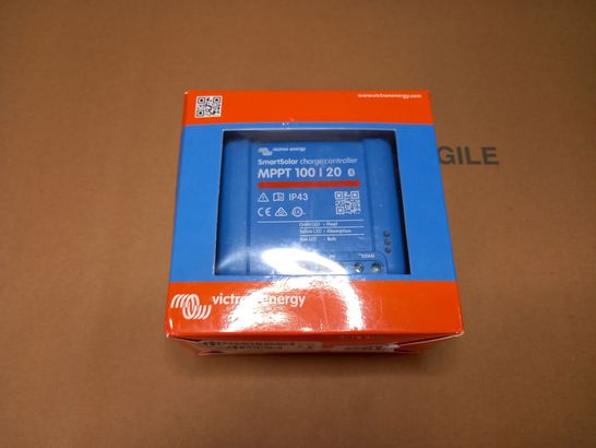 BOXED BLUE TOOTH SMART SOLAR CHARGE CONTROLLER - MPPT 100 1 20