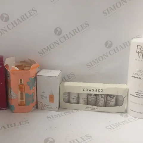 APPROXIMATELY 11 ASSORTED HEALTH AND BEAUTY PRODUCTS TO INCLUDE; BEAUTY WORKS PEARL NOURISHING ARGAN OIL SHAMPOO, COWSHED MINI SHELFIE SET, BEAUTY WORKS ARGAN SERUM AND ELEMIS JAPANESE CAMELLLIA BODY 