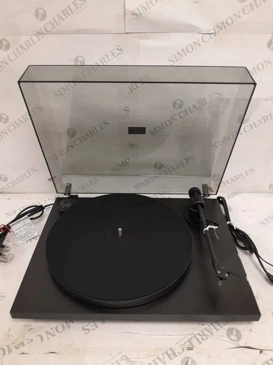 PRO-JECT AUDIO PRIMARY E TURNTABLE - BLACK