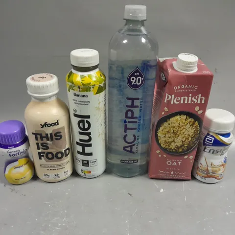 APPROXIMATELY 15 ASSORTED DRINK/FOOD SUPPLEMENT PRODUCTS TO INCLUDE OAT MILK, ENSURE PLUS, HUEL ETC 