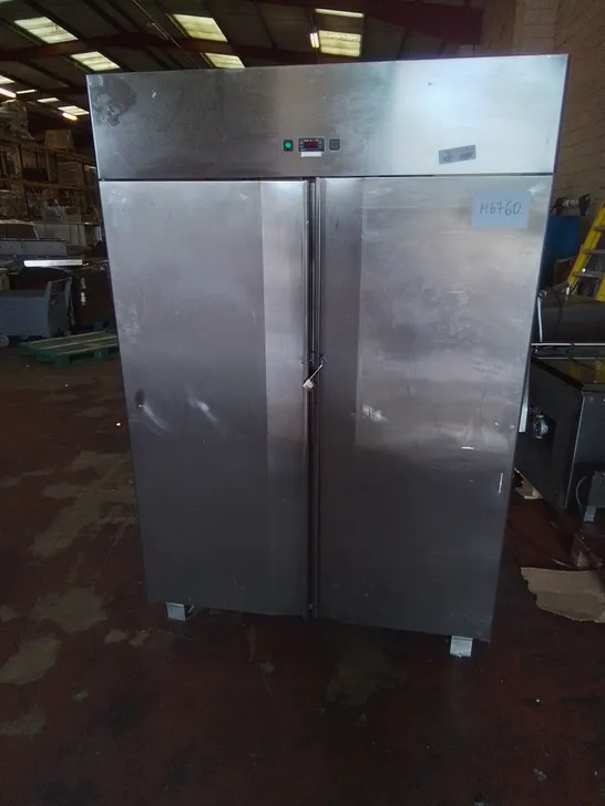 LARGE COMMERCIAL DOUBLE DOOR STAINLESS FOOD REFRIGERATOR UNIT 