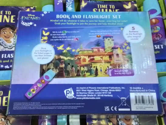 LOT OF 5 BRAND NEW DISNEY ENCANTO BOOK AND FLASHLIGHT SETS