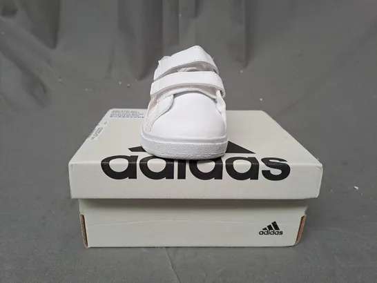 BOXED PAIR OF ADIDAS GRAND COURT 2.0 KIDS SHOES IN WHITE/PRISMATIC EFFECT UK SIZE 3