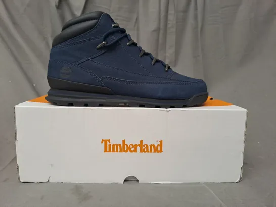 BOXED PAIR OF TIMBERLAND EURO ROCK MID HIKER SHOES IN NAVY UK SIZE 8