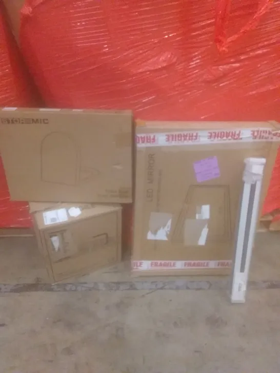 PALLET OF ASSORTED ITEMS INCLUDING LED MIRROR, TOILET RISER, TOILET SEAT