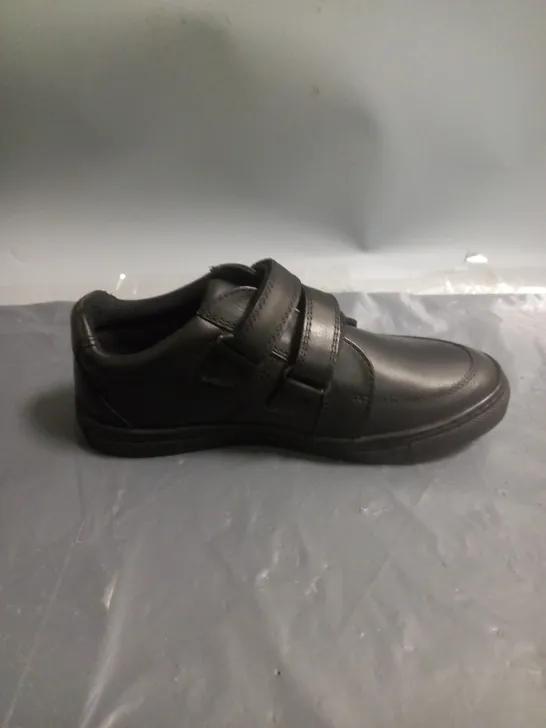 HUSH PUPPIES BOYS VELCRO FASTENING SCHOOL SHOES BLACK SIZE 1