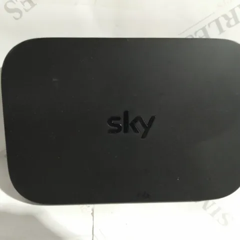 SKY EM150 Q MINI BOX