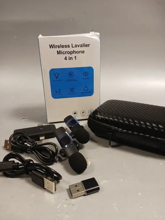 BOXED 4-IN-1 WIRELESS LAVALIER MICROPHONE 
