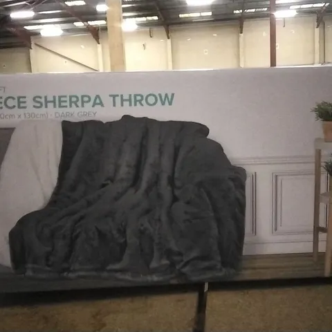 BOXED SHERPA THROW COLOUR: DARK GREY SIZE: 130 X 150CM