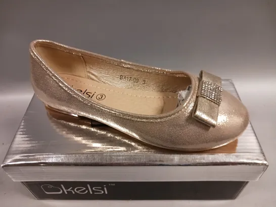 LOT OF 12 BOXED PAIRS OF KELSI BALLERINA SHOES IN GOLD - VARIOUS SIZES