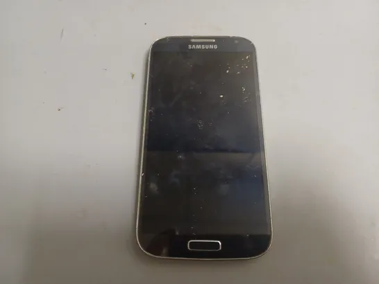 SAMSUNG GT-I9505 SMARTPHONE