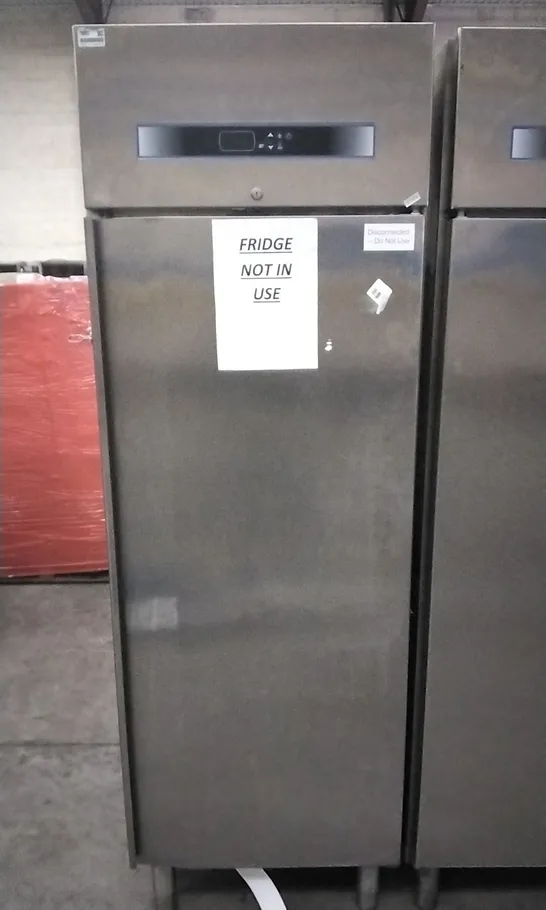 POLARIS SINGLE COMMERCIAL FRIDGE/CHILLER P70 TN AR