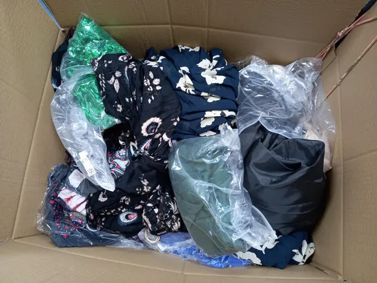 LARGE BOX OF ASSORTED CLOTHING ITEMS IN VARIOUS COLOURS AND SIZES INCLUDING TROUSERS , TOPS AND JUMPERS 