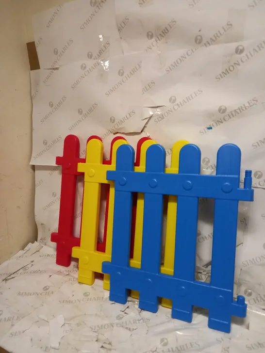 INDOOR & OUTDOOR PLAY FENCE  RRP £60