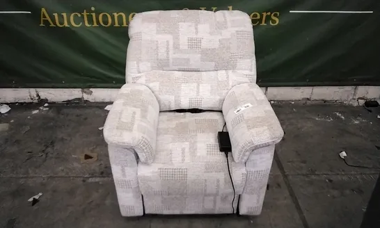 QUALITY BRITISH DESIGNED & MANUFACTURED G PLAN BEIGE/CREAM PATTERNED FABRIC ELECTRIC RECLINING ARMCHAIR