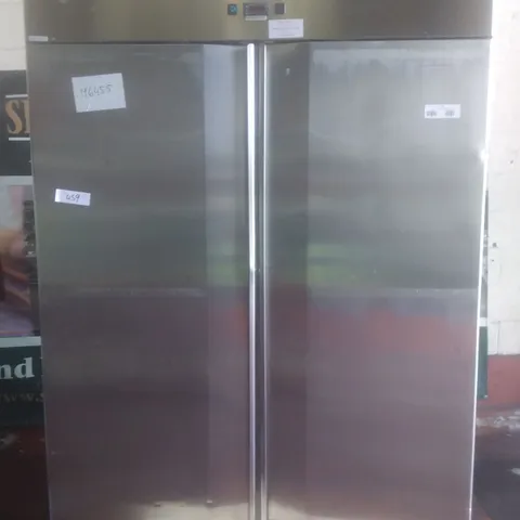 LARGE DOUBLE DISPLAY FRIDGE 