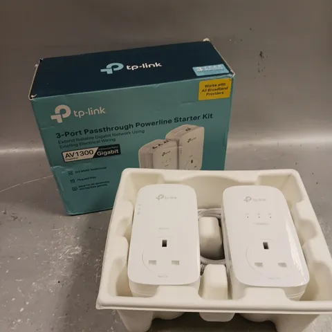 BOXED TP-LINK AV1300 PASSTHROUGH POWERLINE STARTER KIT 