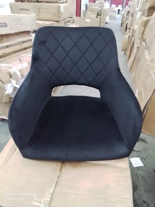 A BOXED PAIR OF BLACK VELVET UPHOLSTERED OPEN BACK DINING ROOM CHAIRS 