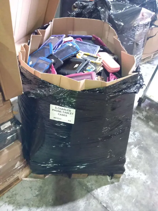 PALLET CONTAINING A LARGE QUANTITY OF ASSORTED ELECTRICAL CASES AND ACCESSORIES