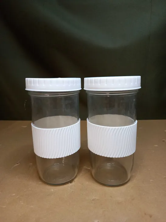 SET OF 2 GLASS CUPS