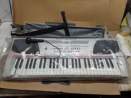 BOXED MASTER MULTIFUNCTIONAL ELECTRONIC KEYBOARD (1 BOX)