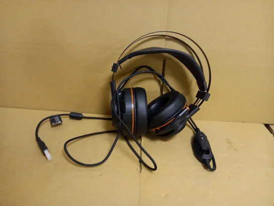 BLACKWEB GAMING HEADSET-USB