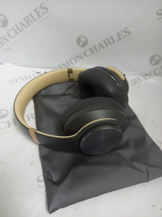 BOXED DOQAUS CARE1 WIRELESS HEADPHONES