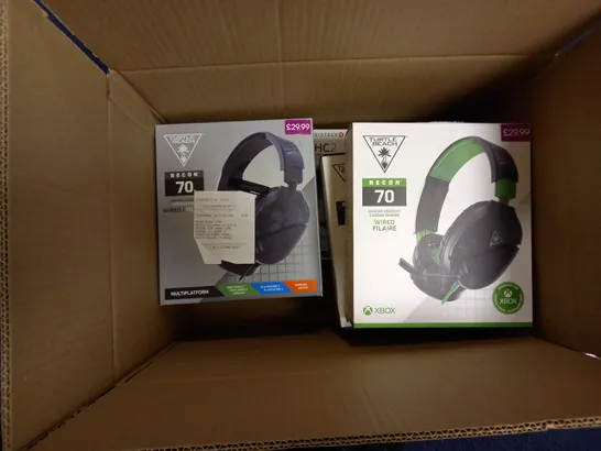 APPROXIMATELY 8 ASSORTED BOXED HEADSETS TO INCLUDE TURTLE BEACH, POKEMON, TX50, ETC