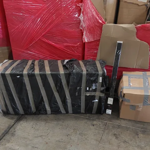 PALLET OF ASSORTED ITEMS INCLUDING: FOLDING BED, MATTRESSES, ROLLER BLINDS, OFFICE CHAIR ECT