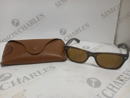 RAY BAN NEW WAYFARER SUNGLASSES 