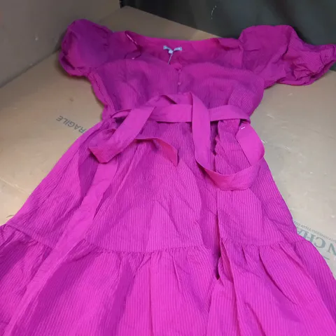 OLIVER BONAS PINK DRESS WITH FRILL SLEEVES AND BELT DETAIL - SIZE 10