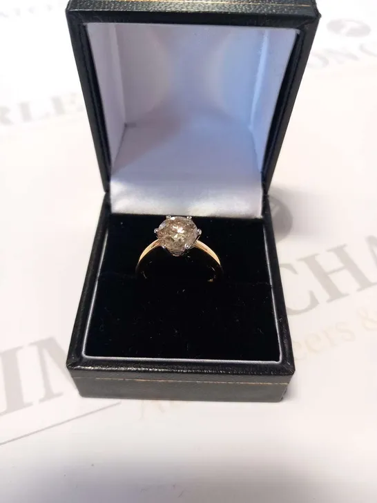 18CT GOLD SOLITAIRE RING SET WITH A NATURAL DIAMOND +2.03CT