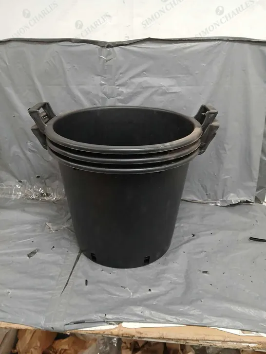 3 LARGE BLACK GARDENING TUBS