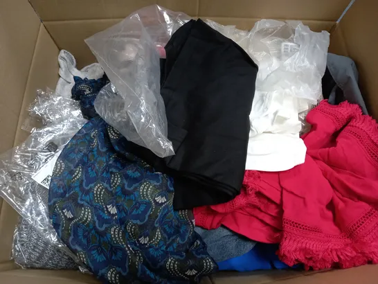 BOX OF APPROXIMATELY 22 ASSORTED CLOTHING ITEMS TO INCUDE - BRA , T-SHIRT , BAG ETC