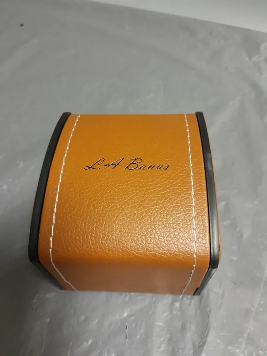 MENS LA BANUS WATCH WITH GOLD COLOUR CASE AND LEATHER STRAP