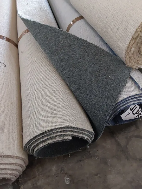 ROLL OF QUALITY DIM PLAINS CARPET // SIZE: APPROX. 4 X 2.43m