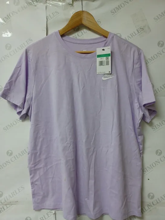 NIKE LADIES CLUB TEE VIOLET MIST SIZE 16