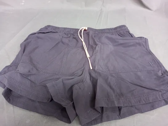 BAM ROM ADVENTURE SHORTS - SIZE 12